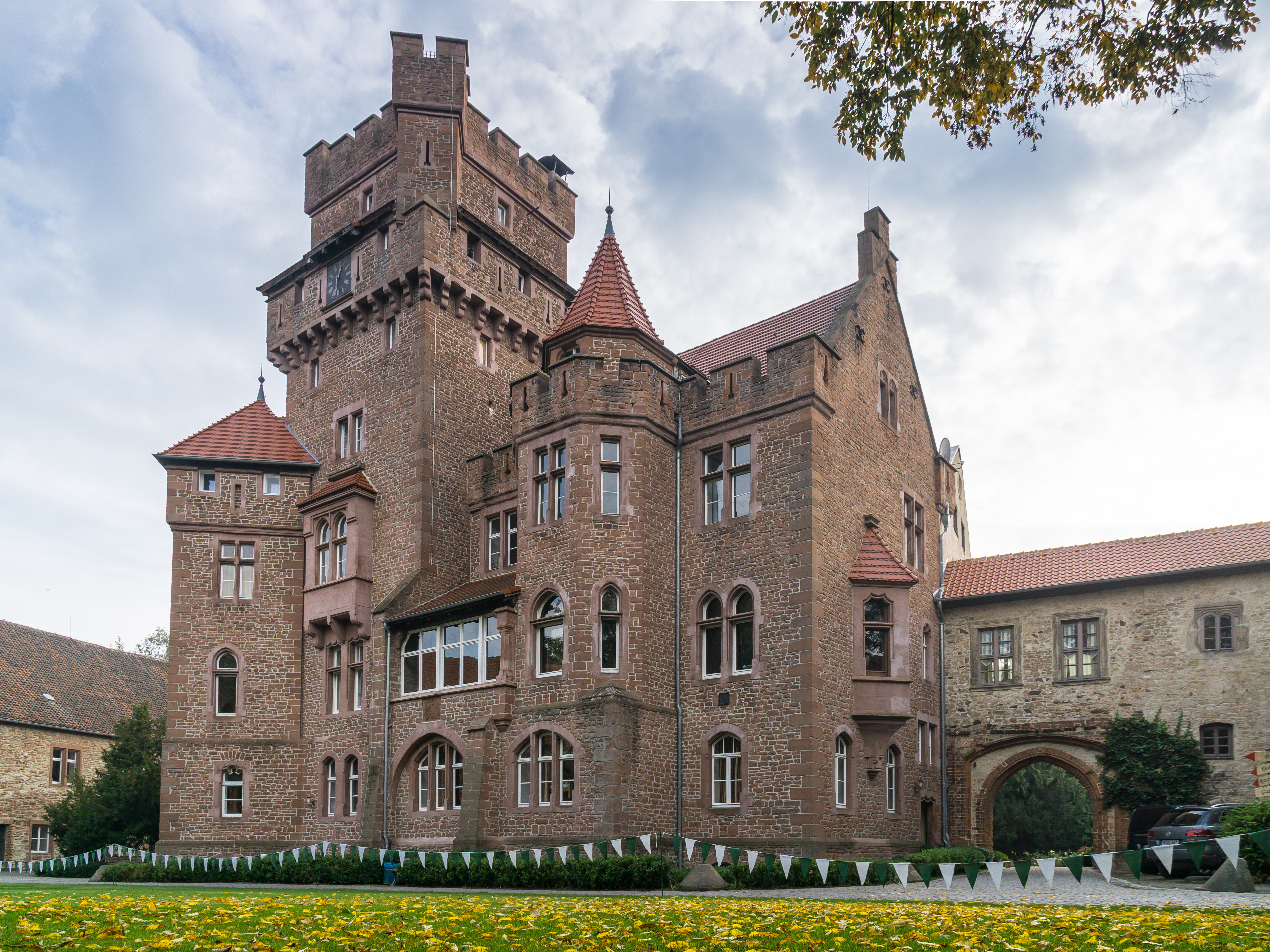 Schloss Altenhausen, Schloßstraße 11-17 in Altenhausen